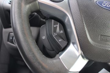 Voertuigafbeelding 7