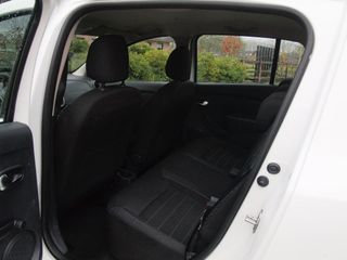 Voertuigafbeelding 19