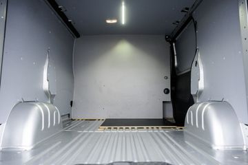 Voertuigafbeelding 9