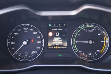 Voertuigafbeelding 10