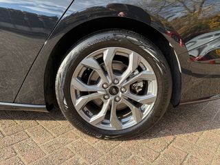 Voertuigafbeelding 14