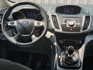 Voertuigafbeelding 3