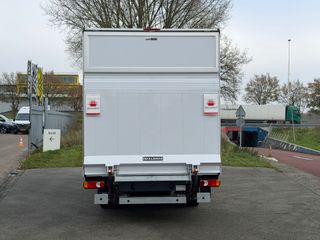 Voertuigafbeelding 6