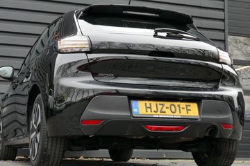 Voertuigafbeelding 5