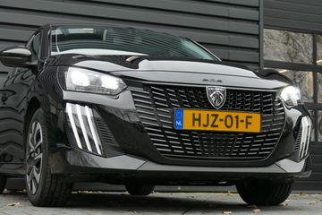 Voertuigafbeelding 8