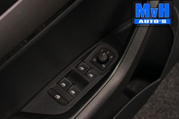 Voertuigafbeelding 48