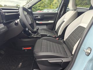 Voertuigafbeelding 10