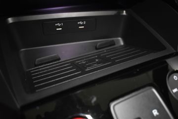 Voertuigafbeelding 38