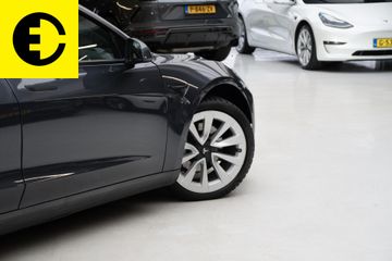 Voertuigafbeelding 19