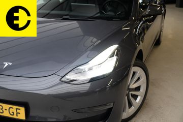 Voertuigafbeelding 8