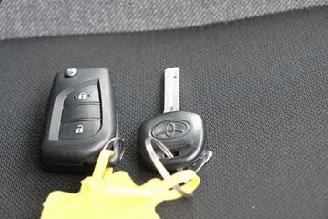 Voertuigafbeelding 8