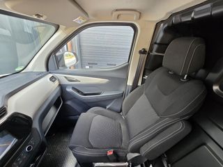 Voertuigafbeelding 21