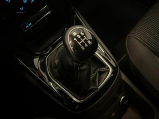 Voertuigafbeelding 21