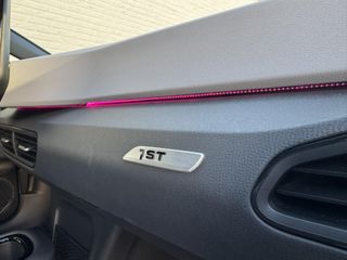 Voertuigafbeelding 38