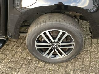 Voertuigafbeelding 13