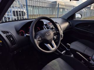 Voertuigafbeelding 14