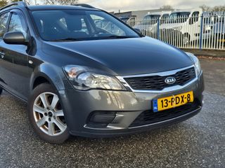 Voertuigafbeelding 4