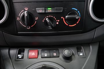 Voertuigafbeelding 12