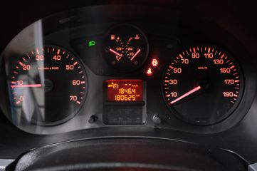 Voertuigafbeelding 14