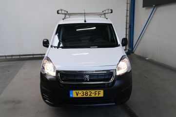 Voertuigafbeelding 3