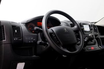 Voertuigafbeelding 13