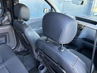 Voertuigafbeelding 35