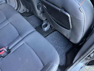 Voertuigafbeelding 36