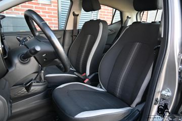 Voertuigafbeelding 3