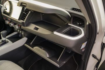 Voertuigafbeelding 44