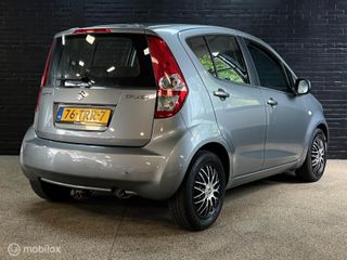 Voertuigafbeelding 4