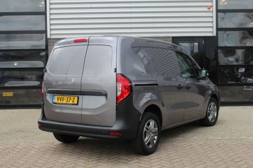 Voertuigafbeelding 2