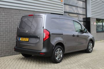 Voertuigafbeelding 4