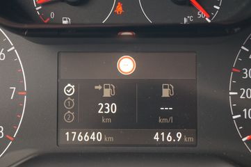 Voertuigafbeelding 12