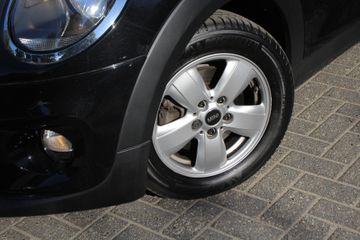 Voertuigafbeelding 35