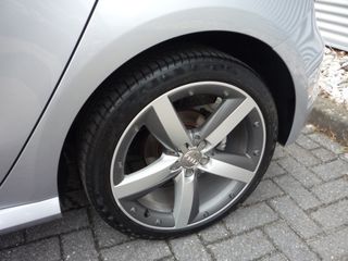 Voertuigafbeelding 7