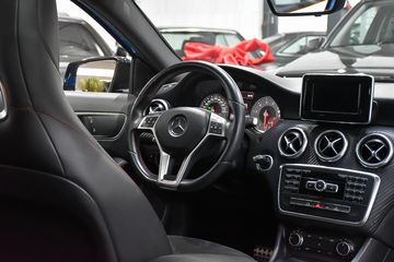 Voertuigafbeelding 16