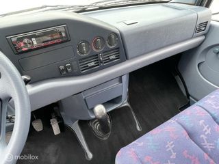 Voertuigafbeelding 11