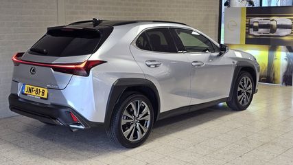 Voertuigafbeelding 3