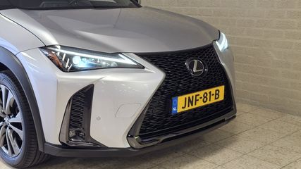 Voertuigafbeelding 7