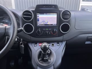 Voertuigafbeelding 12