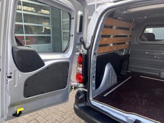 Voertuigafbeelding 14