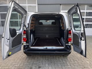 Voertuigafbeelding 15