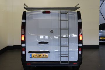 Voertuigafbeelding 6