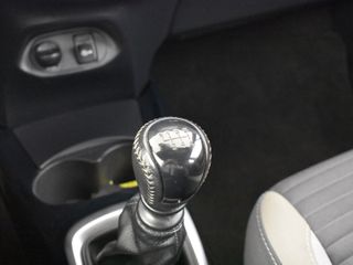 Voertuigafbeelding 27