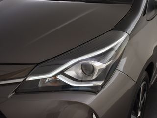 Voertuigafbeelding 8