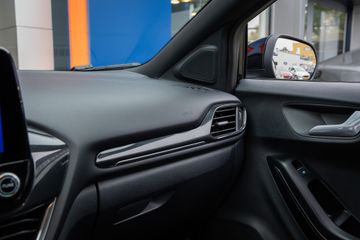 Voertuigafbeelding 28