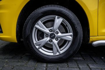 Voertuigafbeelding 24