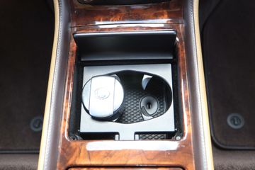 Voertuigafbeelding 103