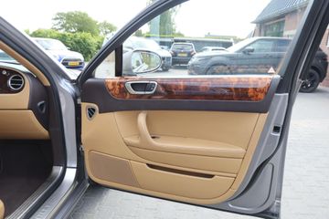 Voertuigafbeelding 123