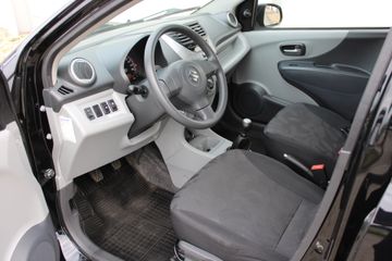 Voertuigafbeelding 6